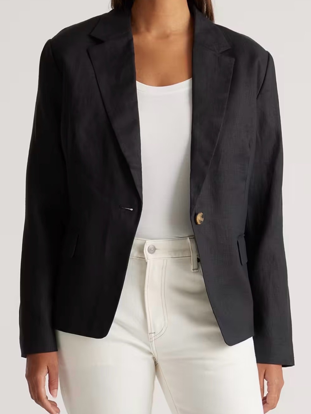 100% European Linen Structured Blazer